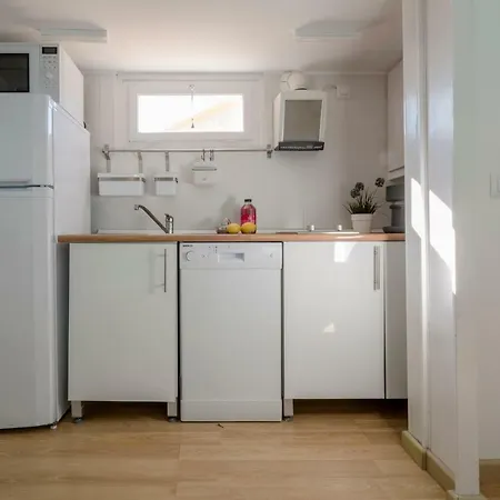 Casa Davallada: Central Pet-friendly Duplex Apartment *