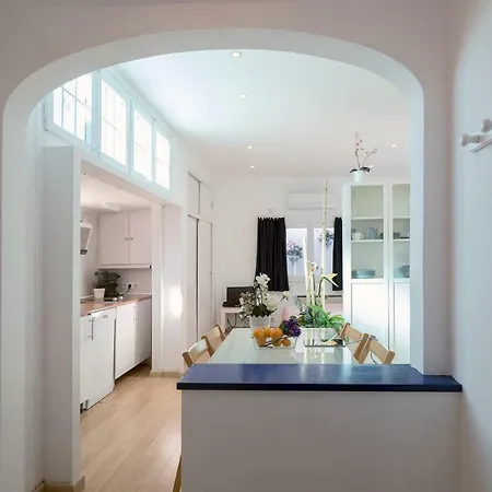 Casa Davallada: Central Pet-friendly Duplex * Sitges