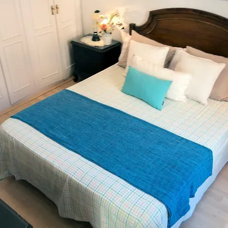 Casa Davallada: Central Pet-friendly Duplex Sitges