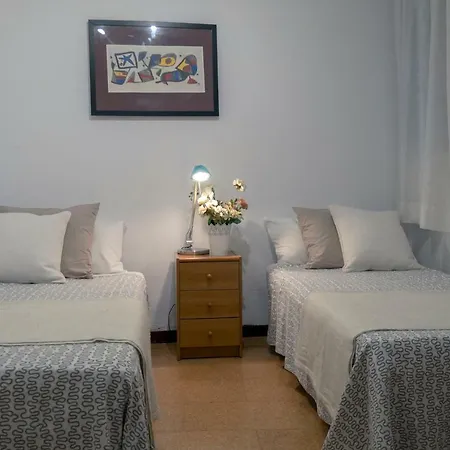 Casa Davallada: Central Pet-friendly Duplex Sitges