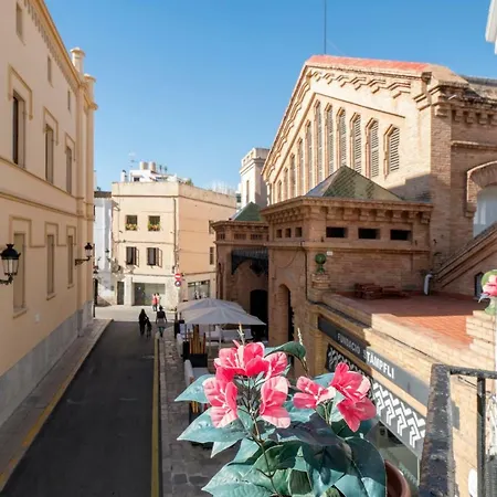 Apartment Casa Davallada: Central Pet-friendly Duplex *